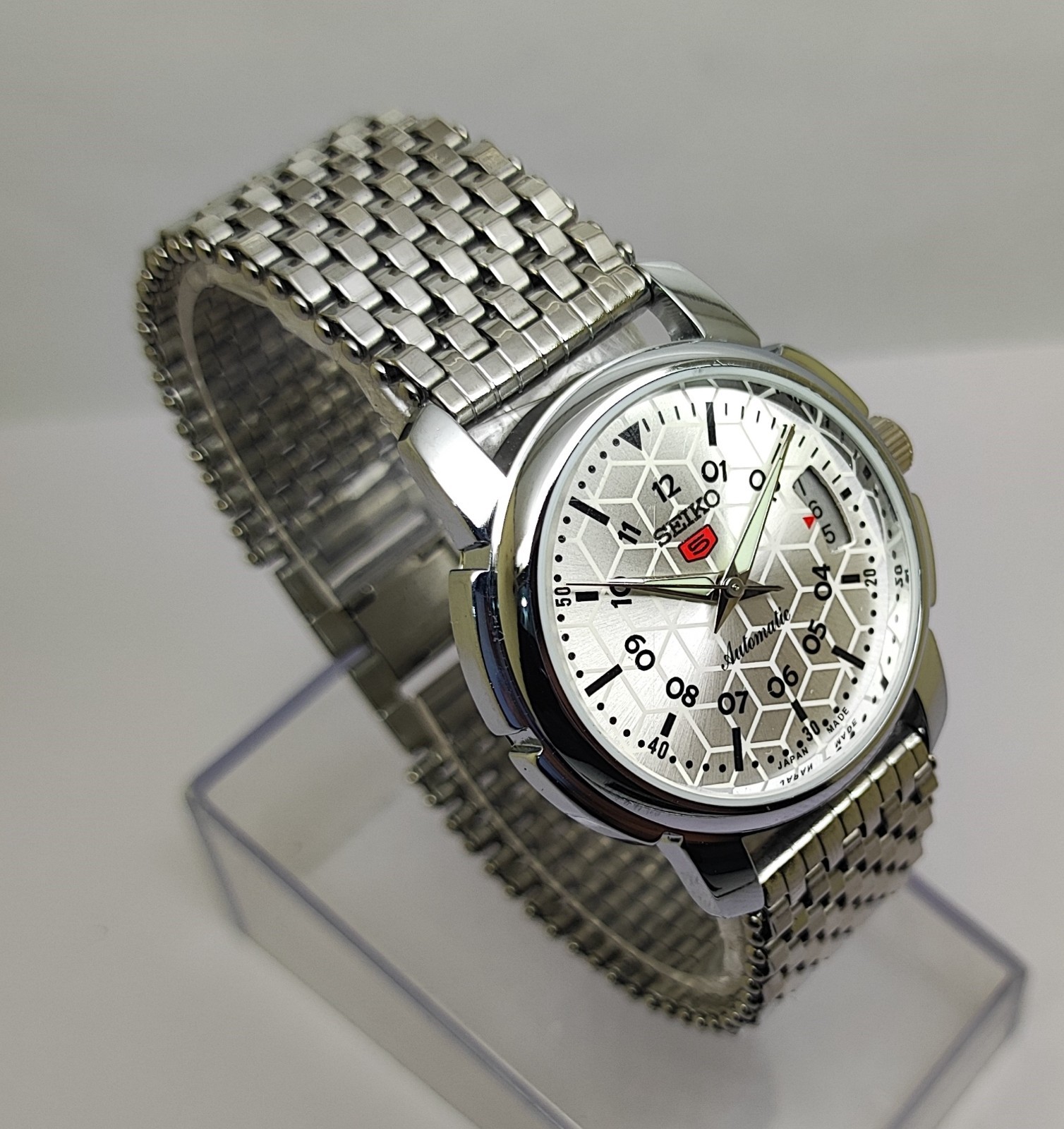 Refurbished Automatic Men’s Watch Day Date | Classic Vintage Style | Steel Strap