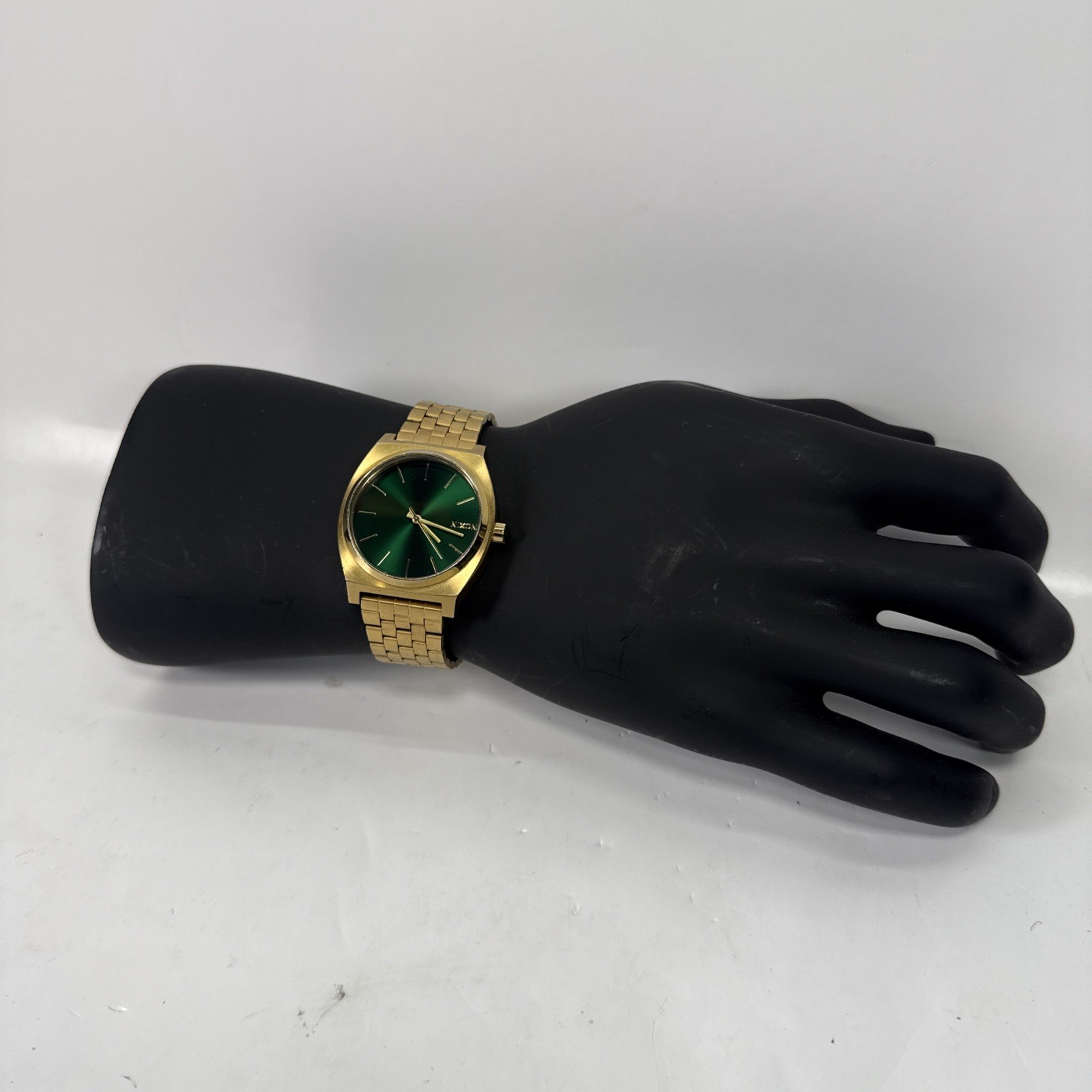 Nixon The Time Teller “Minimal” Sunray Green Dial Gold Surf Men’s Analog Watch