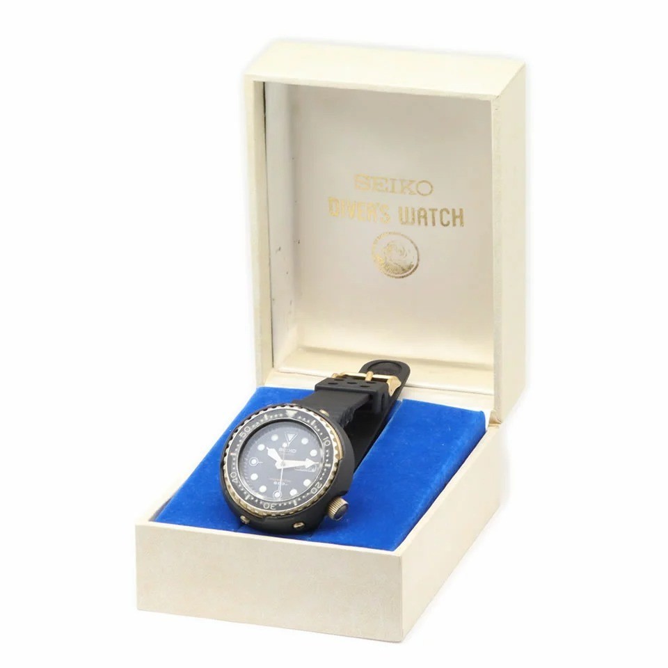 Seiko golden tuna 7549-7009 600m Dive 48.4mm Titanium Black Quartz Men’s Watch