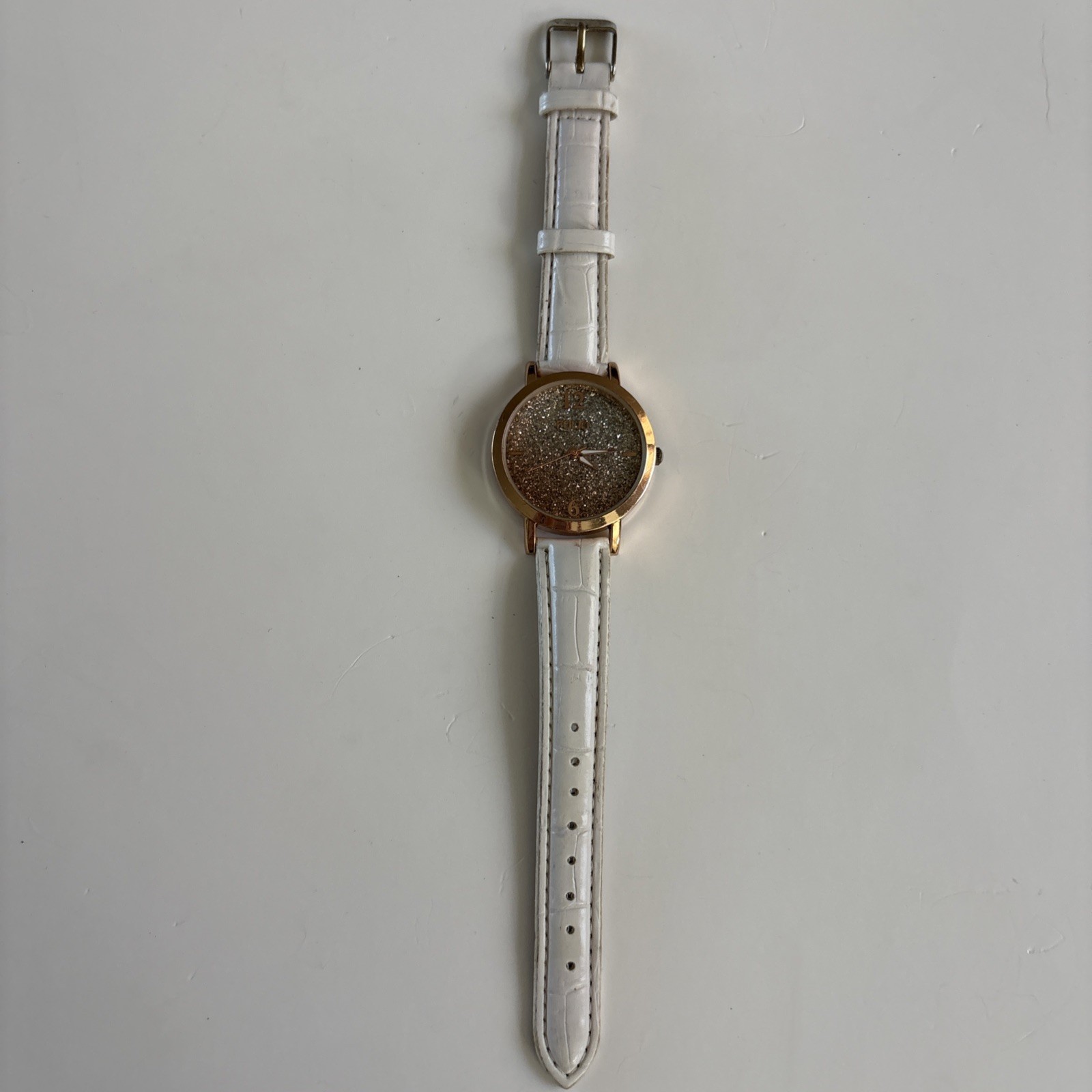 Folio Glitter Face Fashion Watch: New Battery