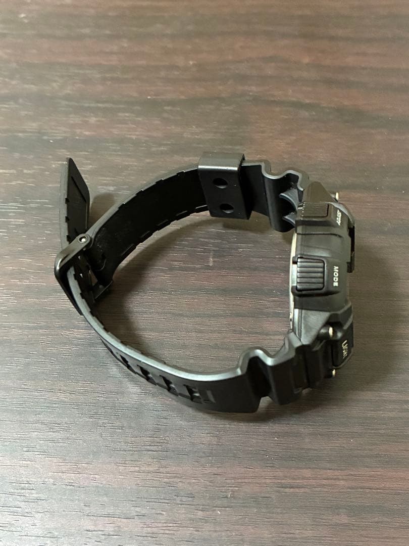 CASIO Digital Watch with Vibration Alarm W-735H