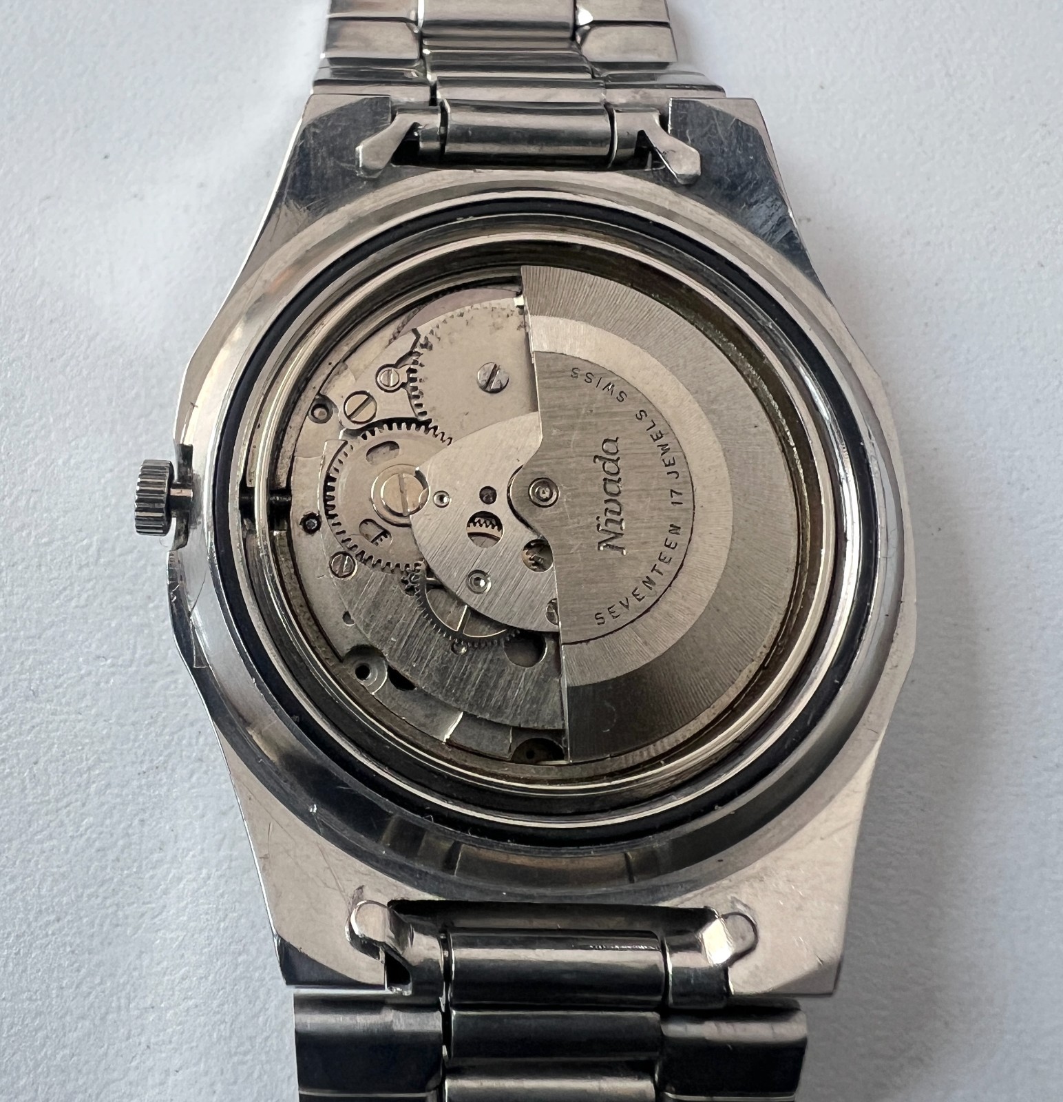 Nivada Grenchen F77 Automatic Watch Royal Oak Mustang 76 Vintage Mens Green Dial