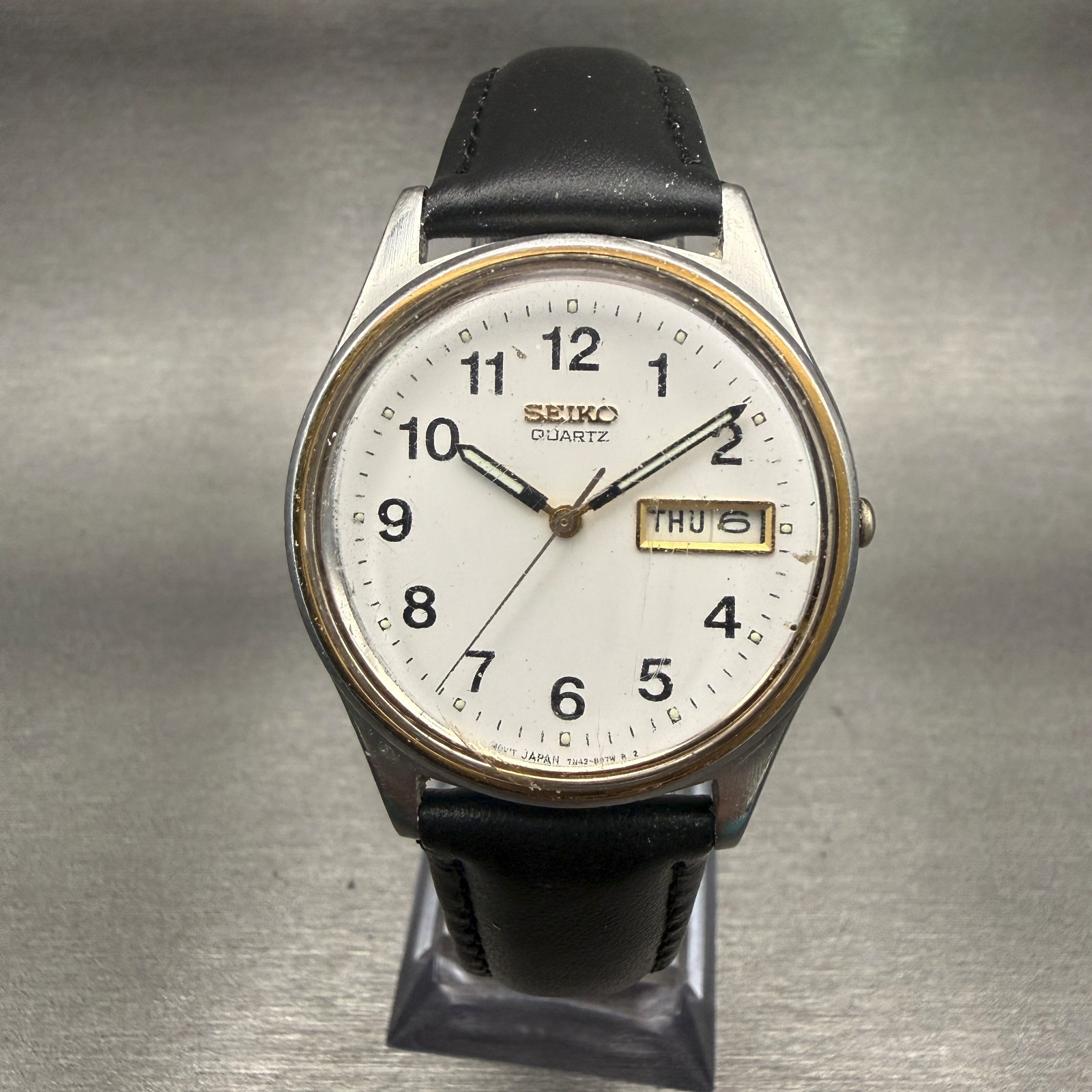 Seiko Watch Men 35mm White Dial Two Tone Daydate Round 7N43-8A39 VTG New Battery