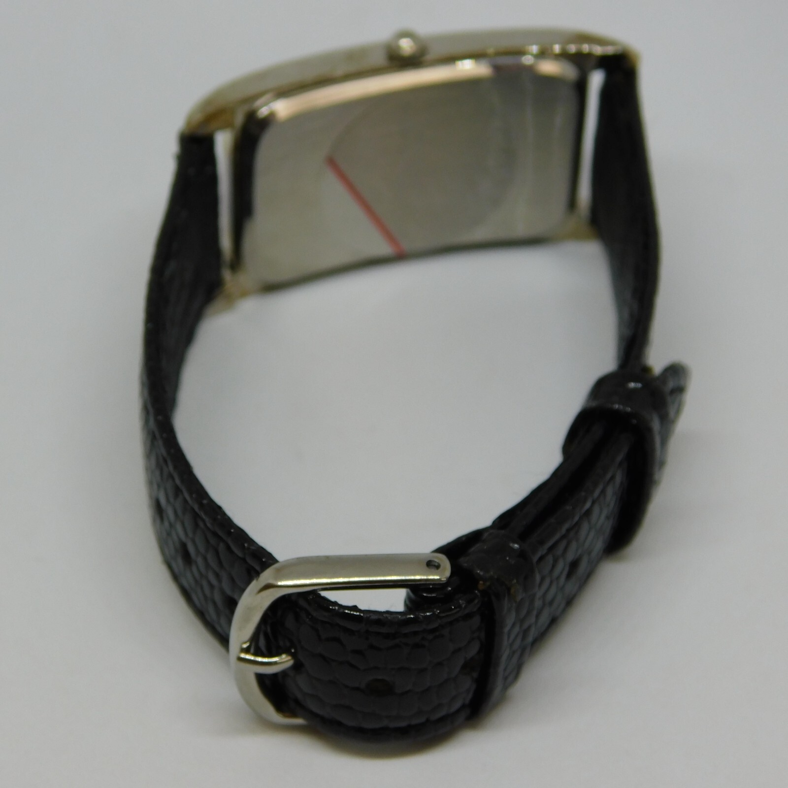 Six Flags Warner Bros. Genuine Leather Quartz Analog Women’s Watch New Battery