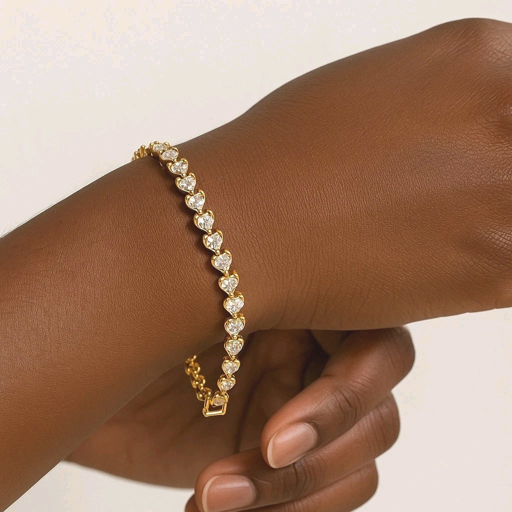 Affordable Gift for All Occasions Women Teens Girls Fashion Heart Bracelet New!