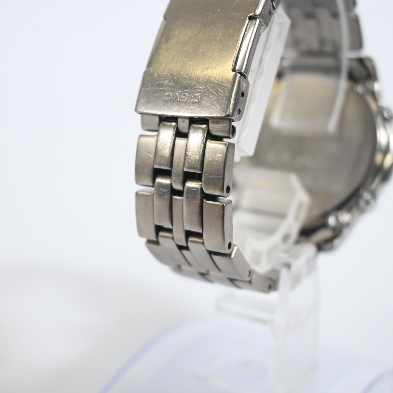 Casio Lineage LCW-100T-1AJF Wave Ceptor Tough Solar Titanium Watch