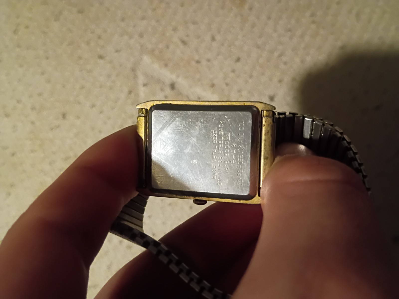 Phasar Men’s Rectangle Gold Tone Analog Mesh Band Wristwatch Stick Indexes