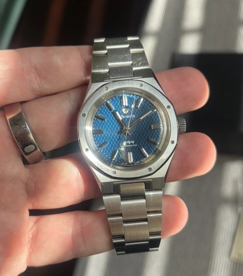 Nivada Grenchen F77 Stainless Steel 37mm Blue Dial 68001A77 Men’s Watch Auto