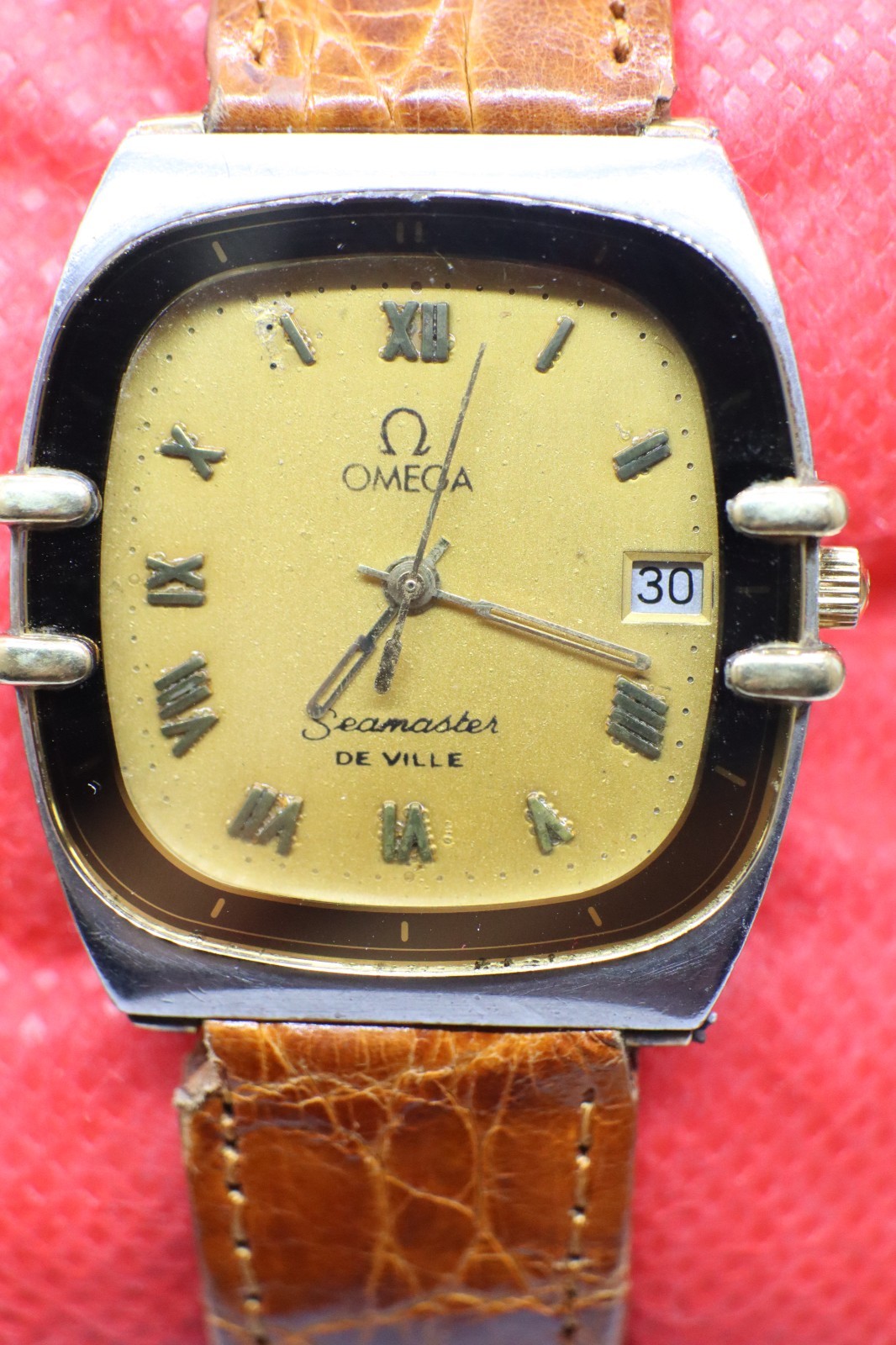 Omega Seamaster De Ville 1431 Vintage Quartz Date Swiss Made Men’s Watch