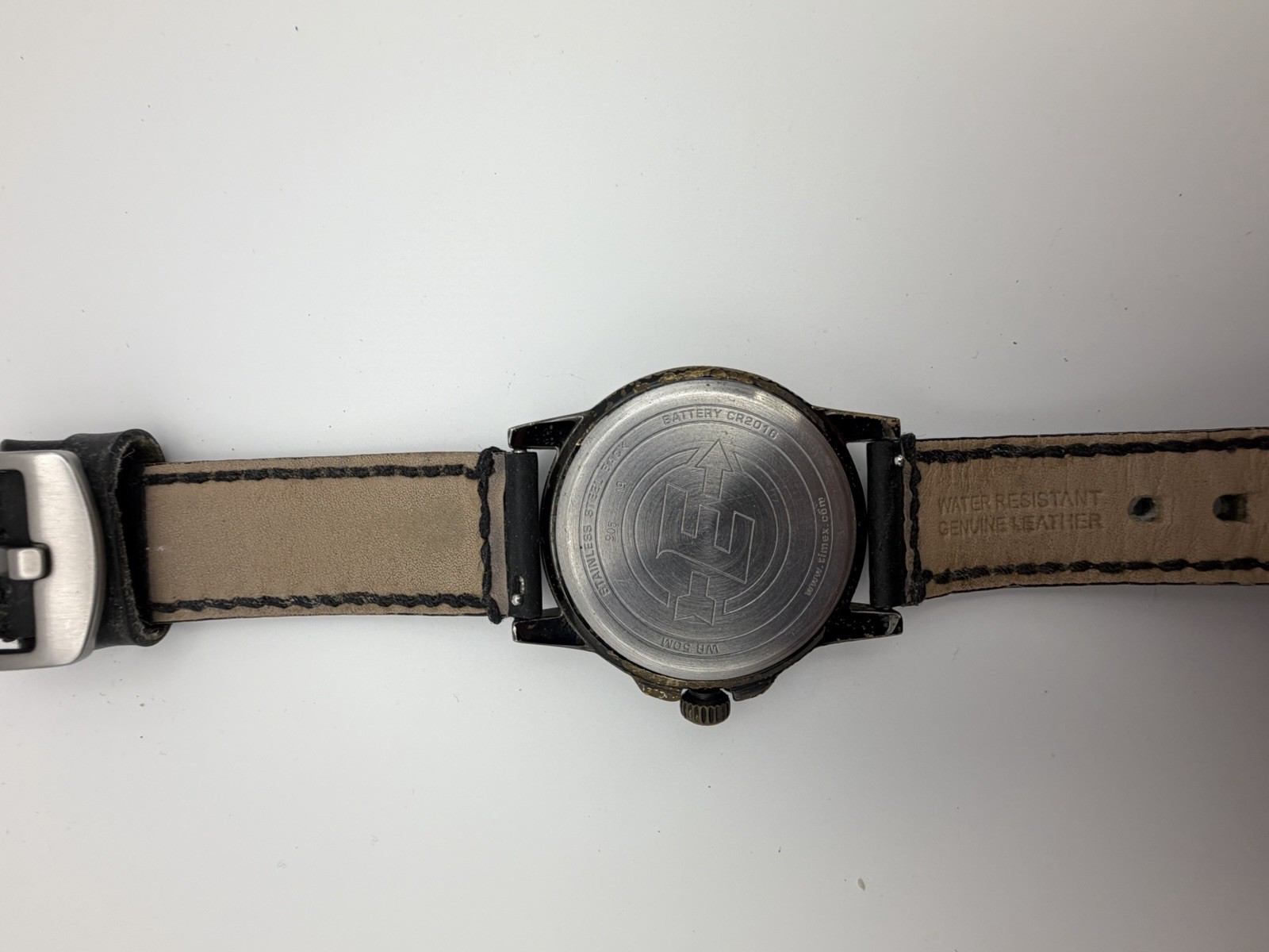 Timex Expedition Indiglo Men’s Analog Quartz Watch Date 50m WR Black Leather