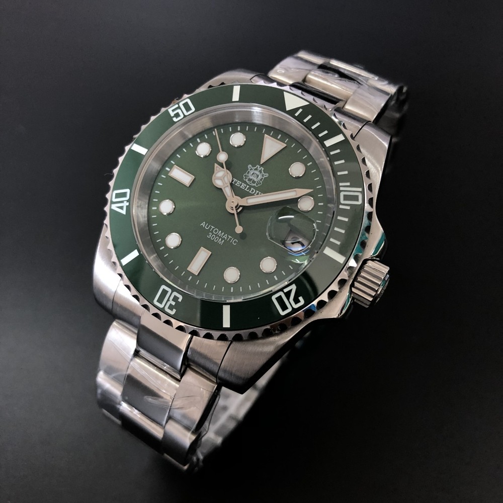 Steeldive SD1953 Hulk Green Sub 300M Mechanical Dive Watch Sapphire NH35