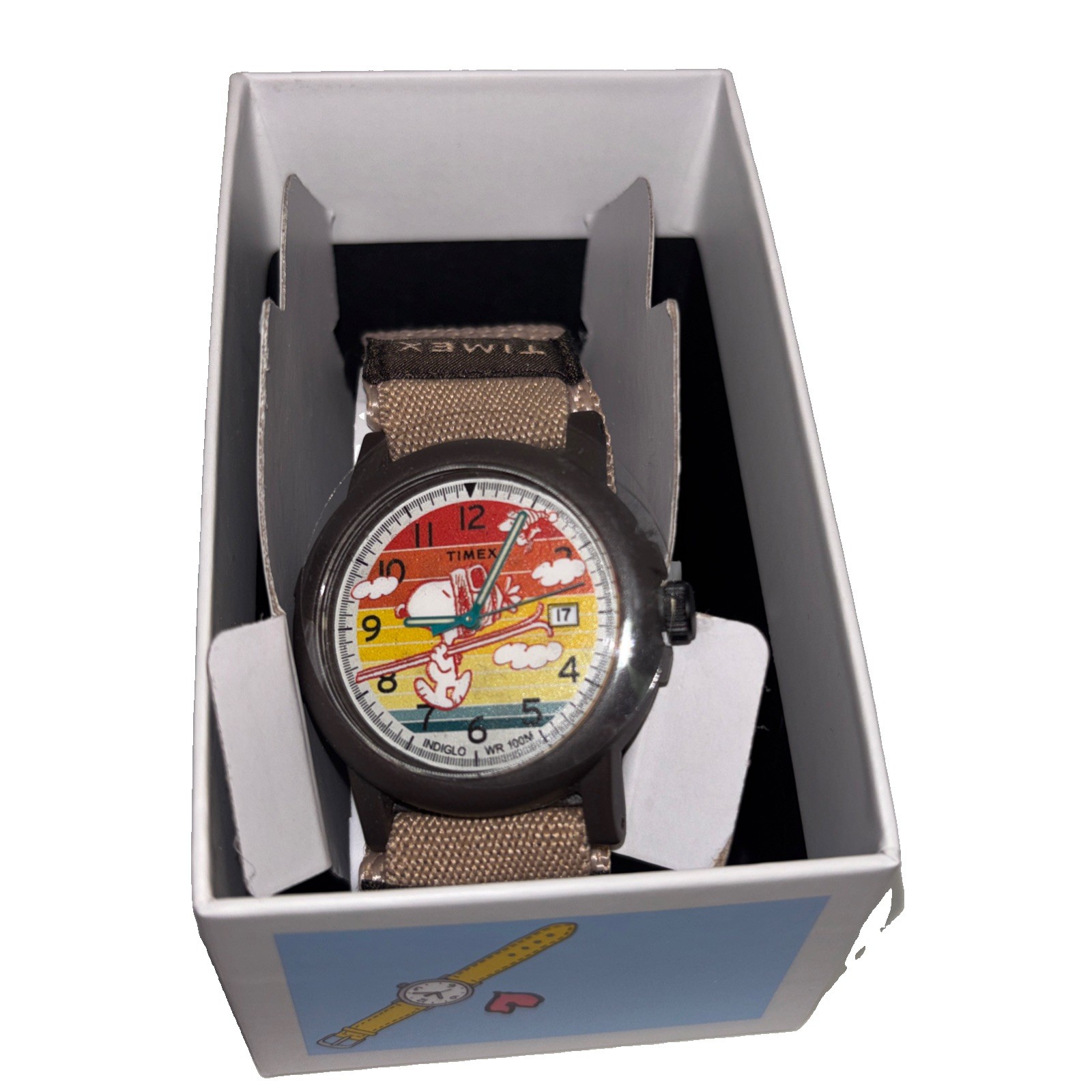 Timex TW4B34900, Peanuts Weekender Tan Slip Thru Fabric Watch, Date, NEW