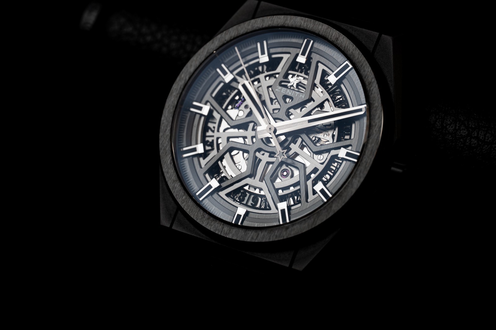 Zenith Defy Classic Black Ceramic Skeleton 49.9000.670/77.R782 – Complete