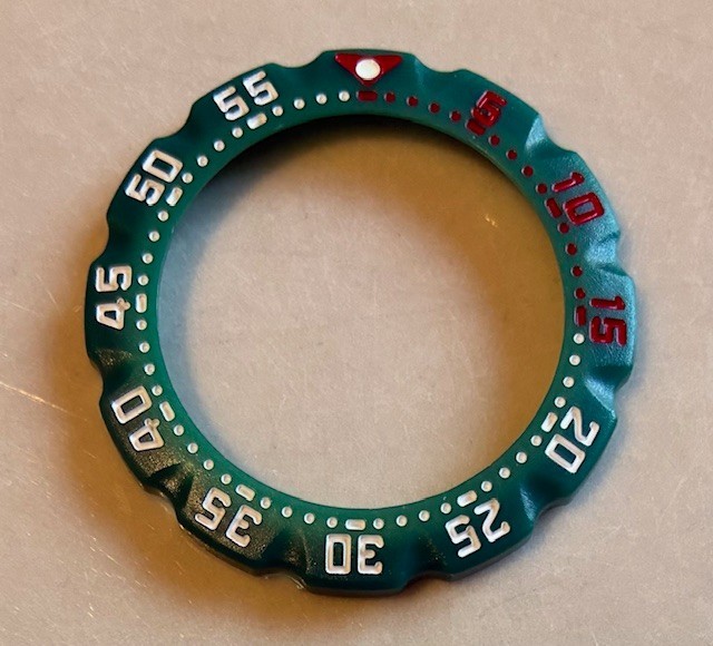 TAG Heuer WA1212 34mm Classic Green Red White Midsize Bezel For Vintage Watches.