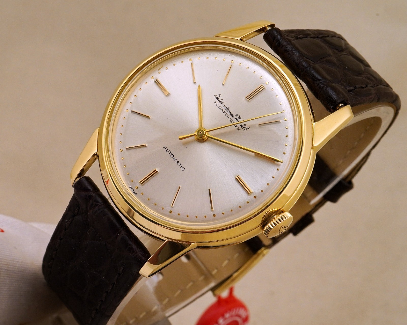 VINTAGE IWC RARE JUMBO 37MM 18K GOLD AUTOMATIC SHARP CASE ORIGINAL DIAL BUCKLE!