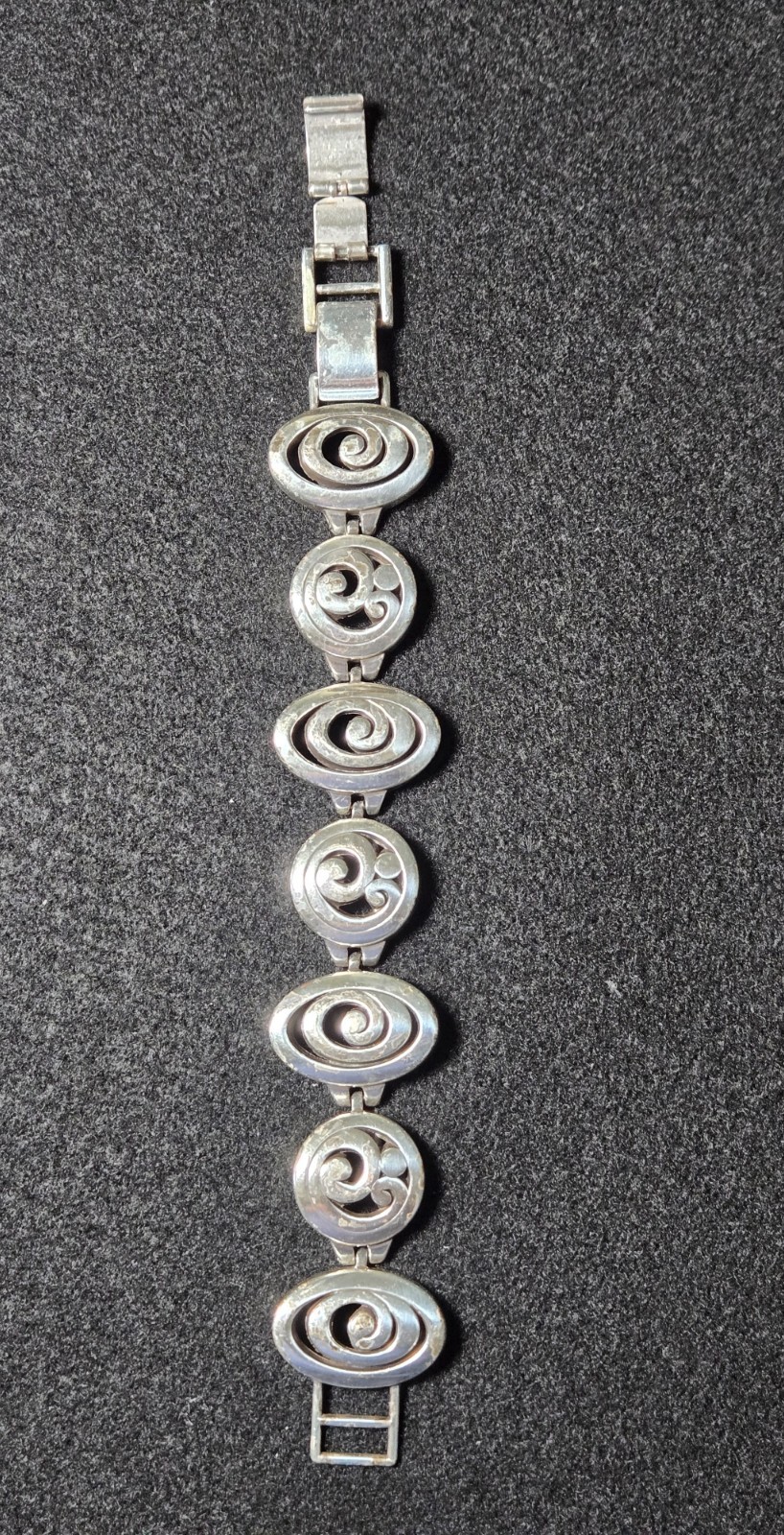 Brighton Bracelet Silver Tone Swirl Oval Link Chain Box Clasp