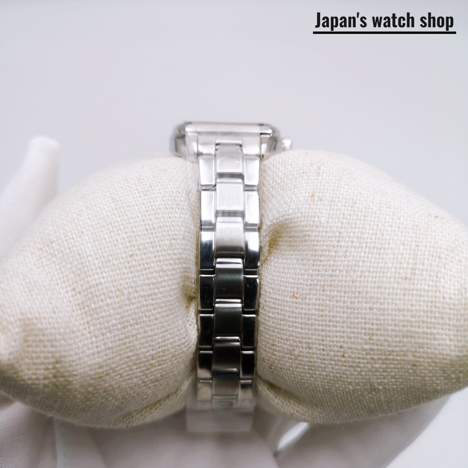 SEIKO SELECTION SWFH143 Silver Special Edition Women’s Watch New in Box