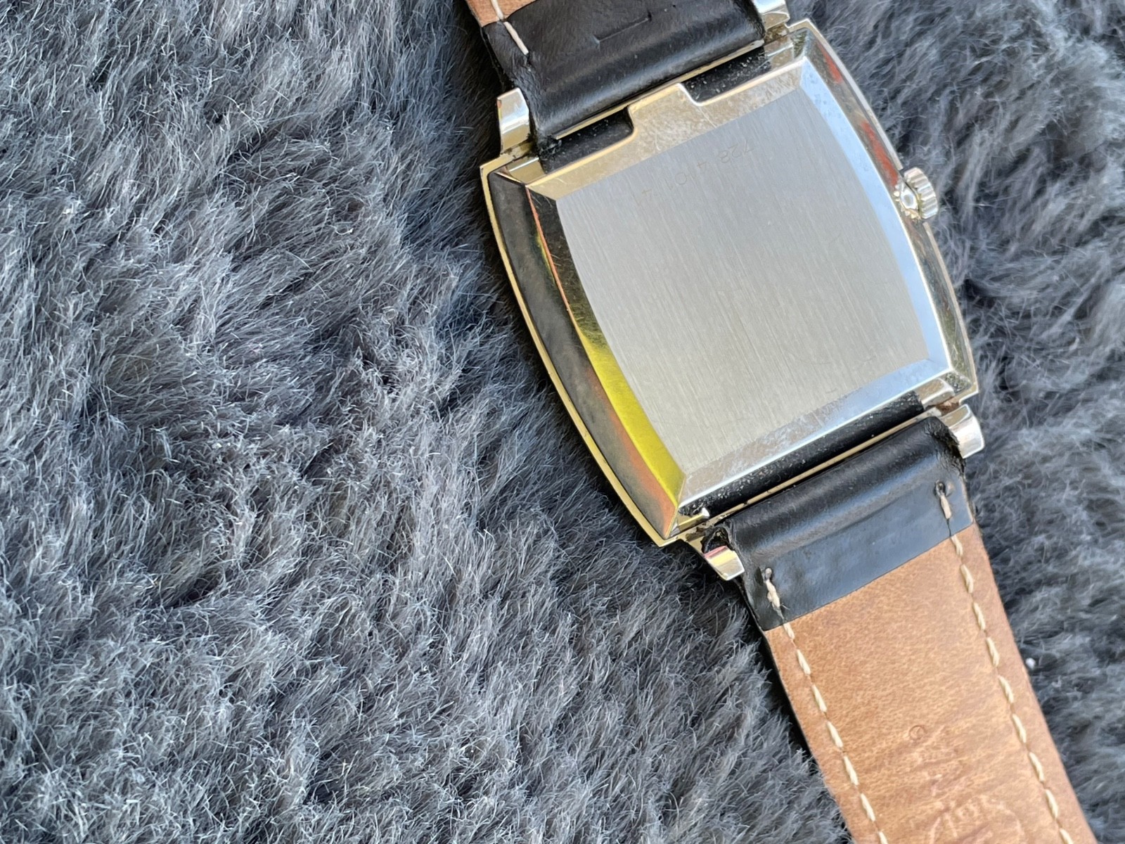 Eterna Executive Quartz 4000 Rectangular Black Dial ESA 940.111 32/40 mm