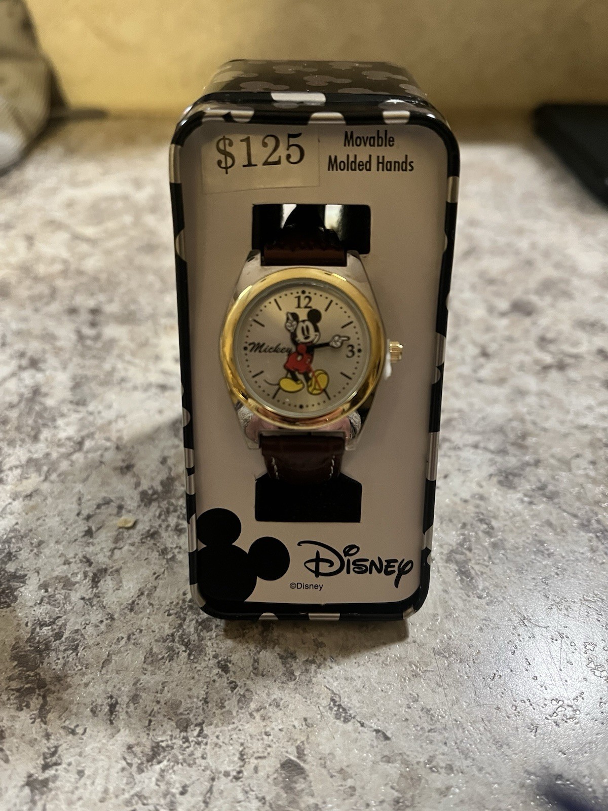 Disney Mickey Mouse Brown Band Analog UNISEX Watch MCK623 38 MM New Battery’s!