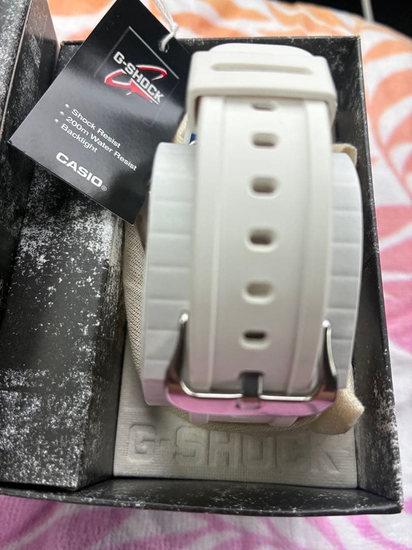 CASIO G-SHOCK White Digital Watch Body DW-6900