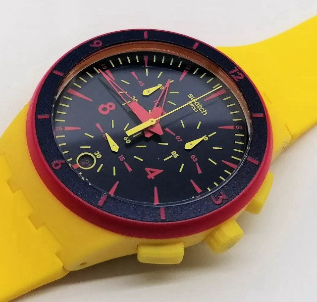 Limited SWATCH Glow Loom Chrono Chronograph Watch SUSJ400 NEW