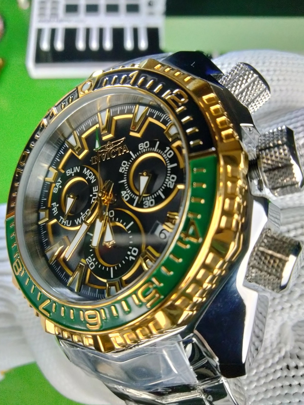 Invicta Akula 49636 Men’s 55 mm Chronograph Watch Green Black Gold Steel 200 M
