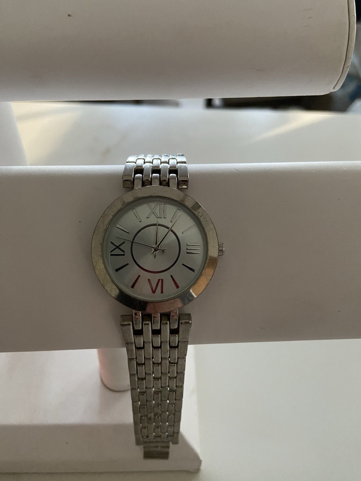 Silver-Toned Women’s Roman Numerals Bracelet Link Band Analog Watch Working