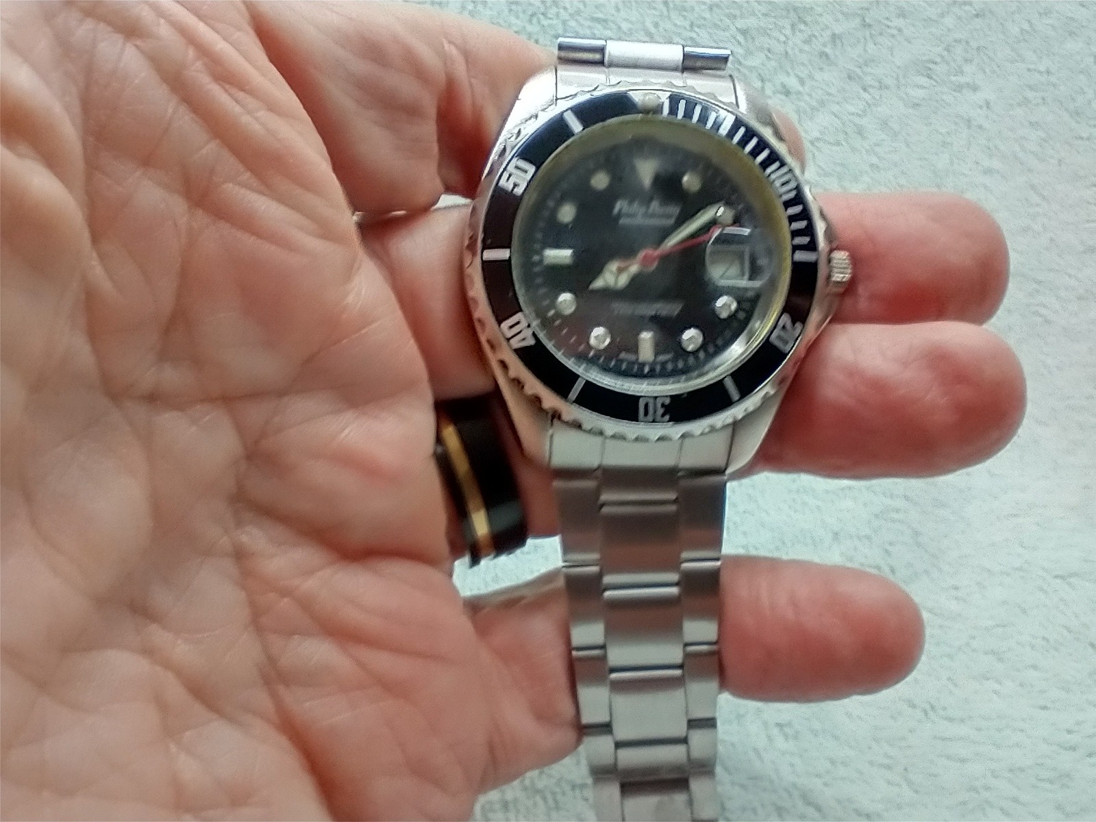 PHILIP PERSIO “PROFESSIONAL” CERT. 3 ATM DATE ROTATING BEZEL ALL S/S WATCH