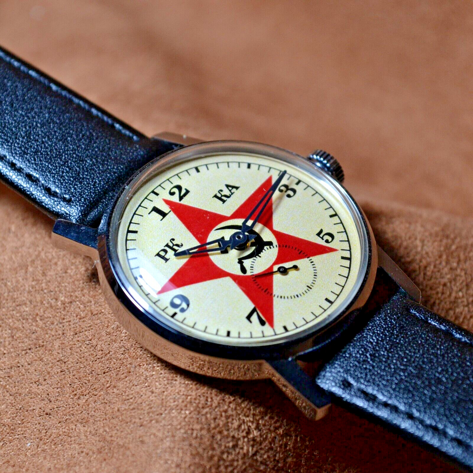 Soviet Pobeda Mechanical Men’s Watch USSR Vintage Wristwatch Serviced