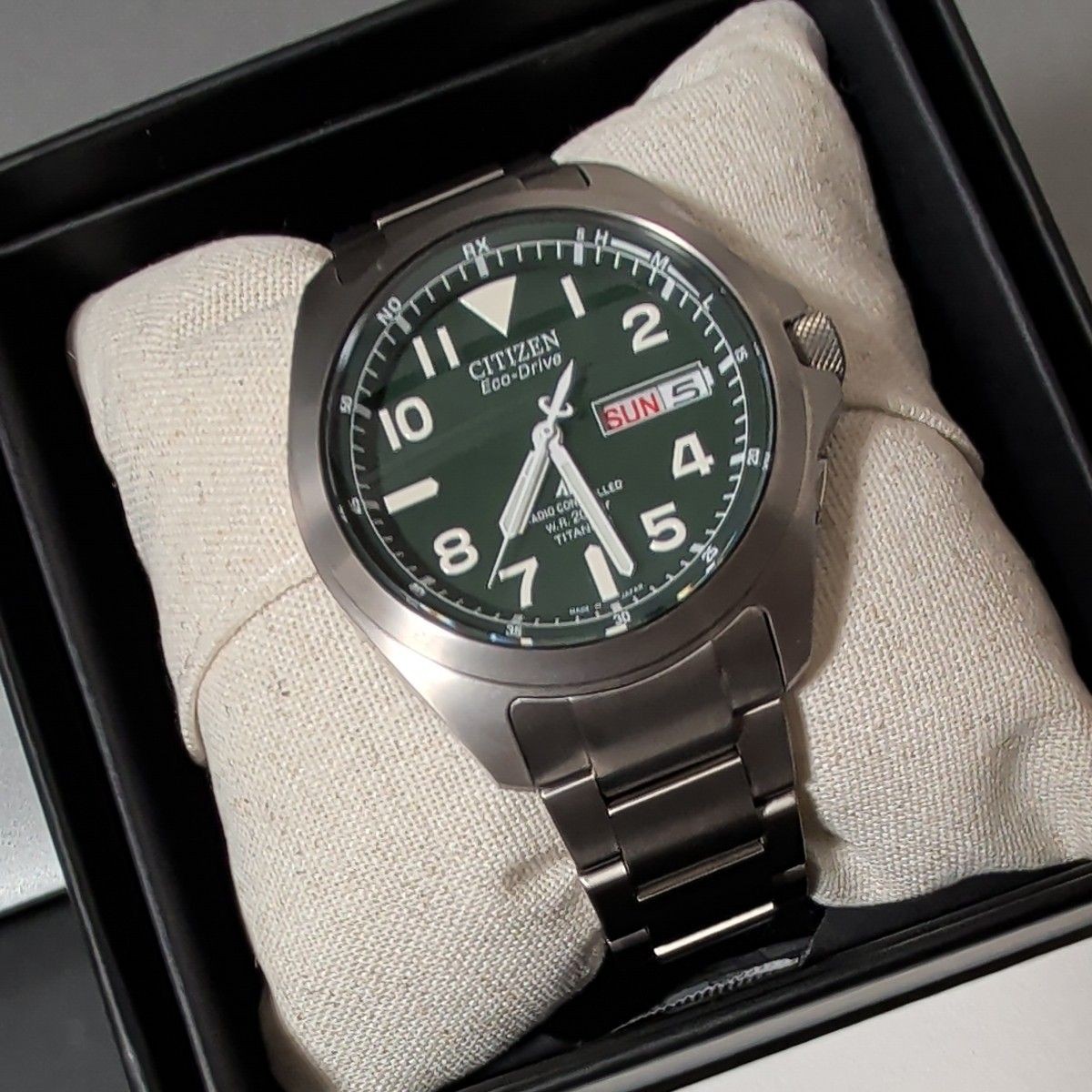 Citizen Promaster Land PMD56-2951 Eco-Drive Radio Titanium Watch Green