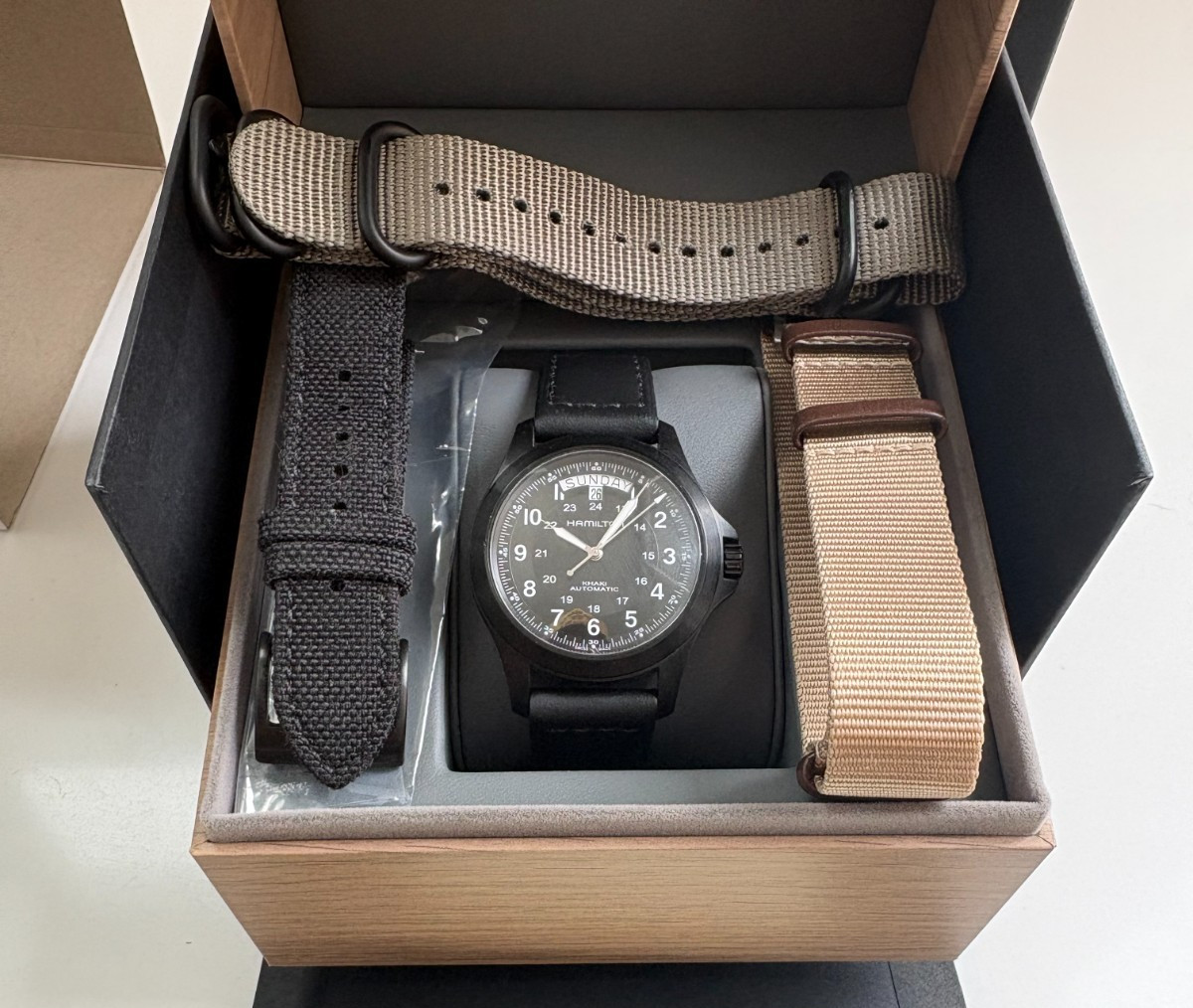 Hamilton Khaki Field King Automatic Black Dial Men’s Watch H64465733