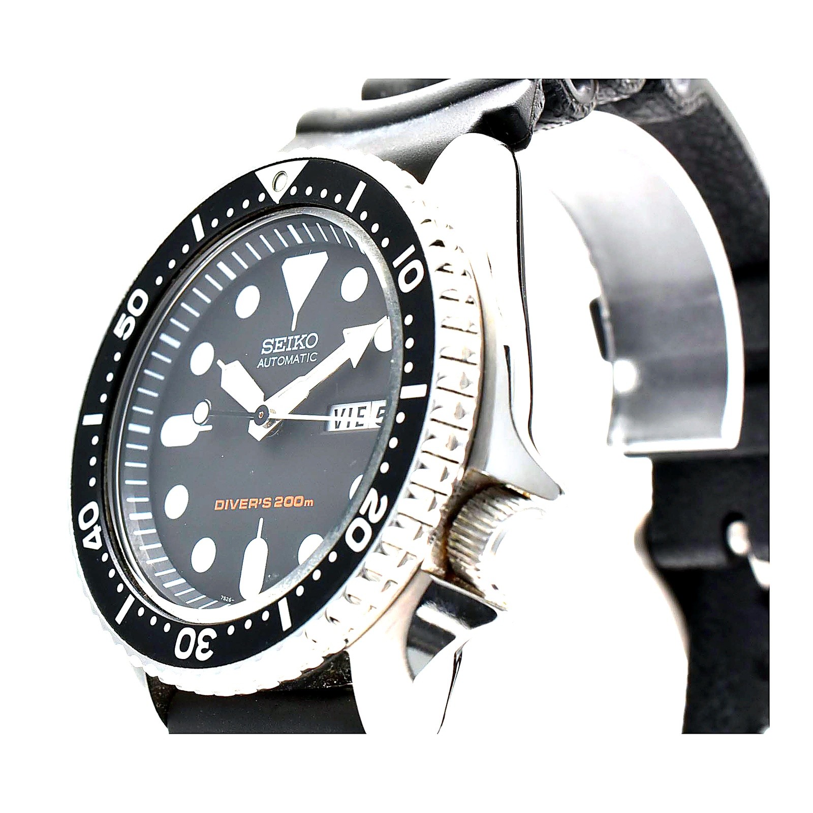 Seiko SKX007J Automatic Diver 200m Men Stainless Steel Black Day Date Rubber