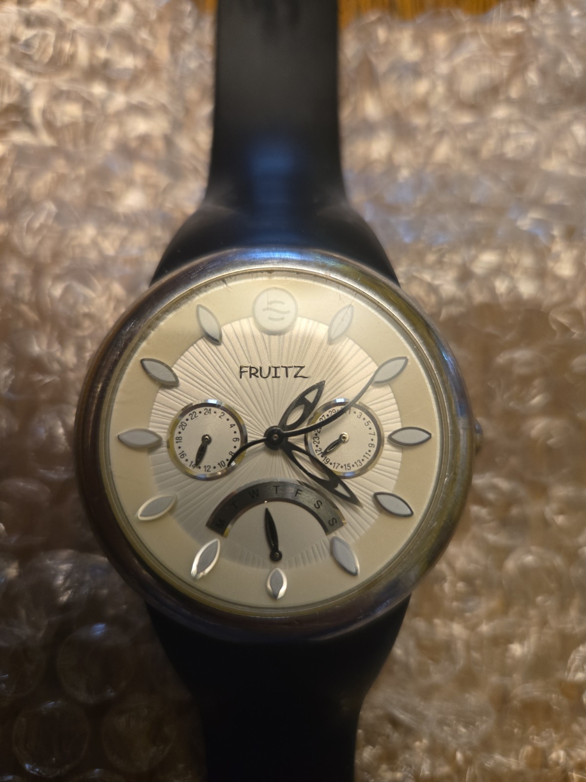 Philip Stein Fruitz Women Natural Frequency Technology Rubber Quartz Watch