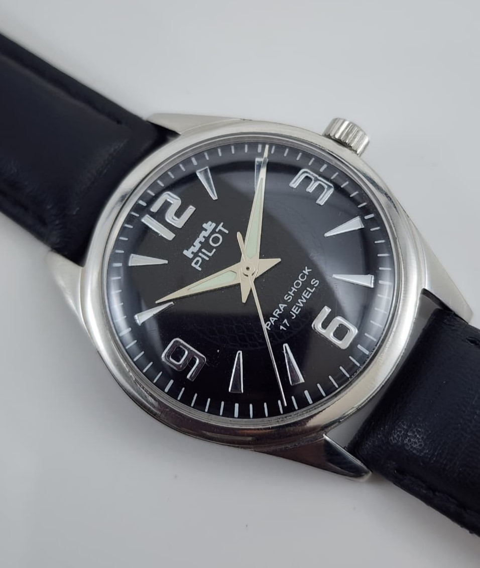 Working Hand winding HMT Pilot Black Dial 17 Jewels Back Wrist Watch