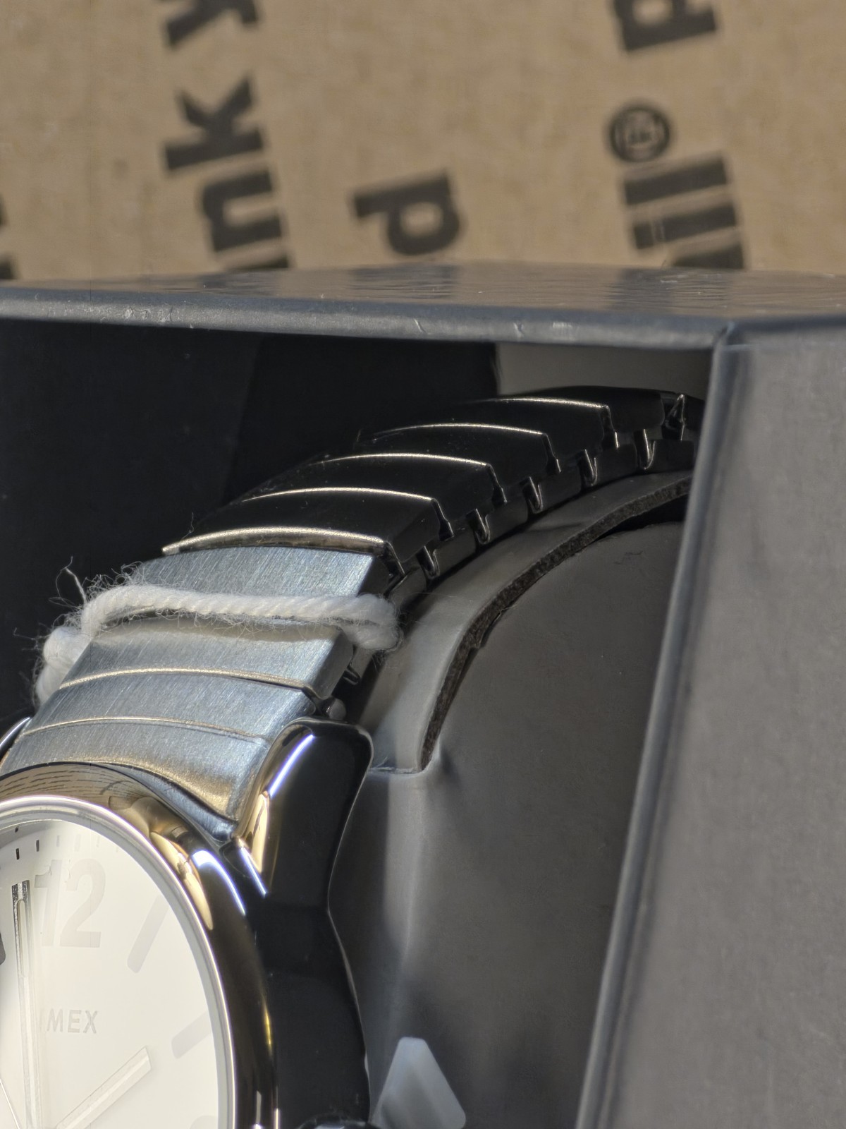 Timex Easy Reader Perfect Fit Self-Adjustable Expansion Band ~ TW2U98800 (New)