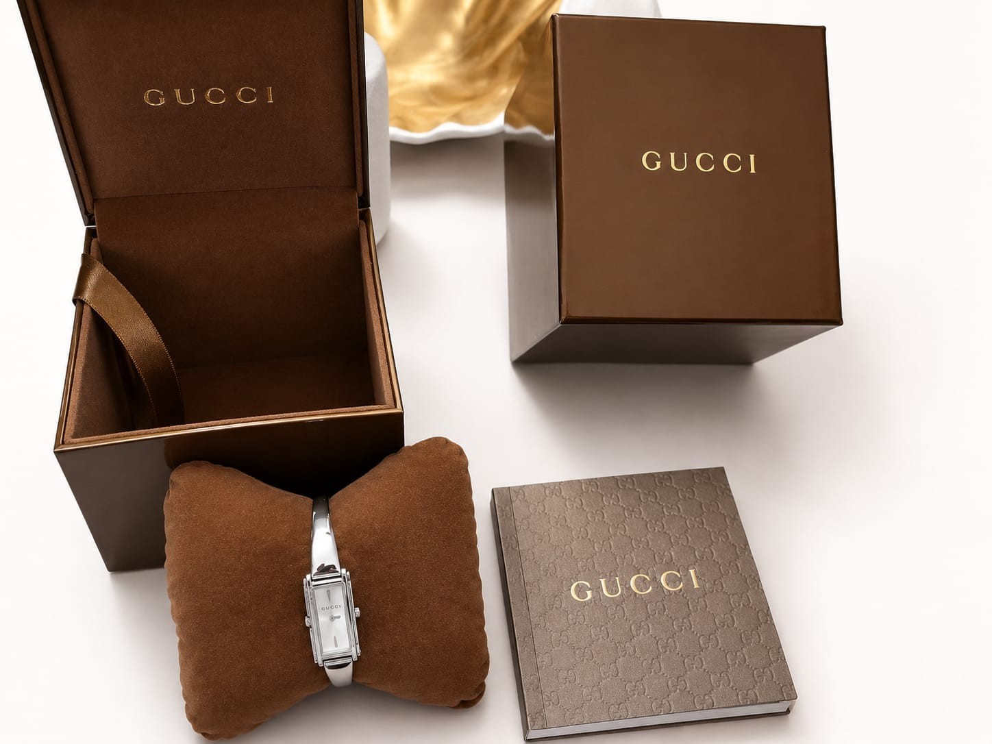 Gucci YA109523 Silver Stainless Steel Rectangular White Dial Quartz Watch Box