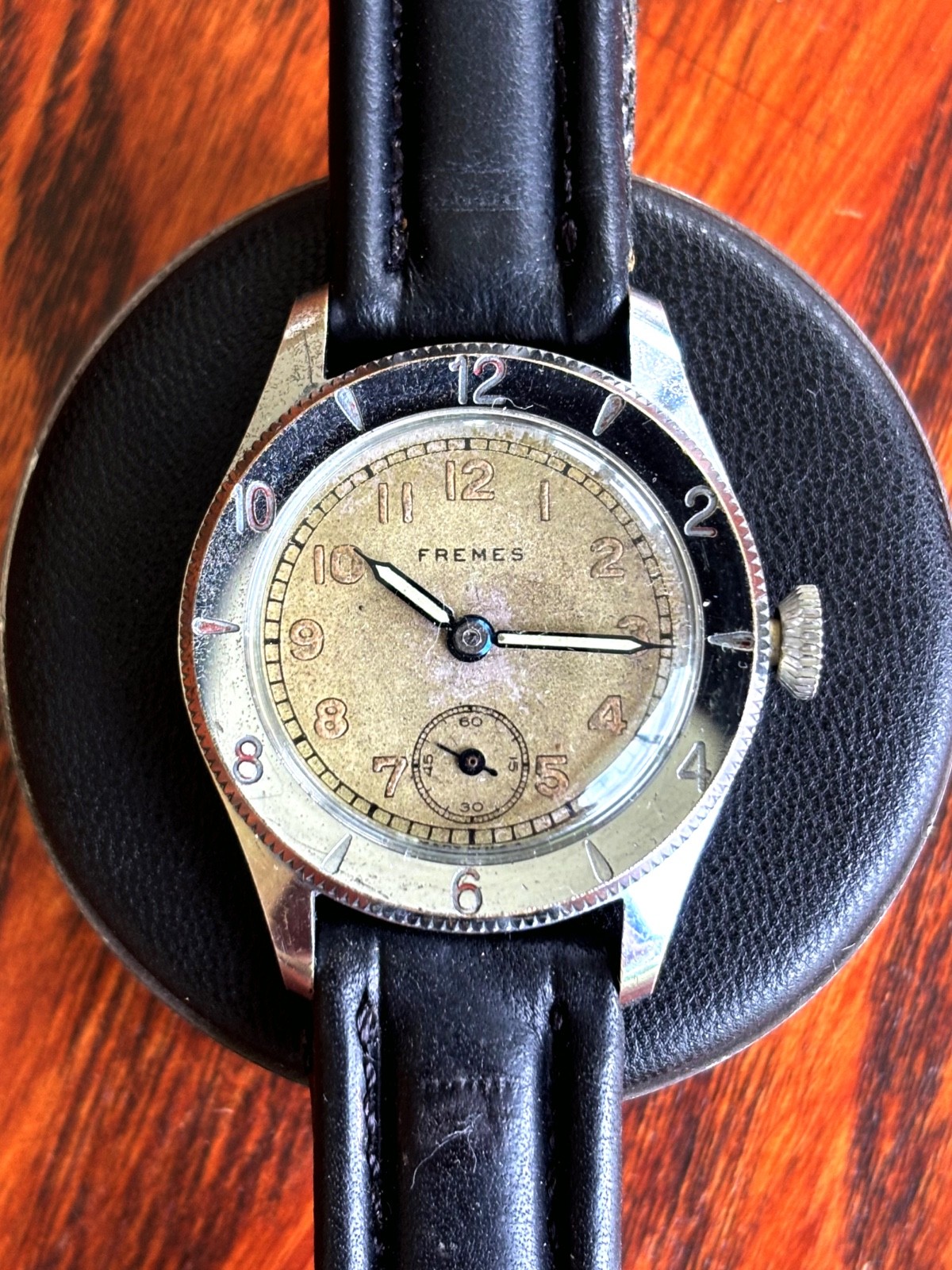 1950’s Fremes Military Style 15J Swiss Manual Wind Original Dial Runs Great!