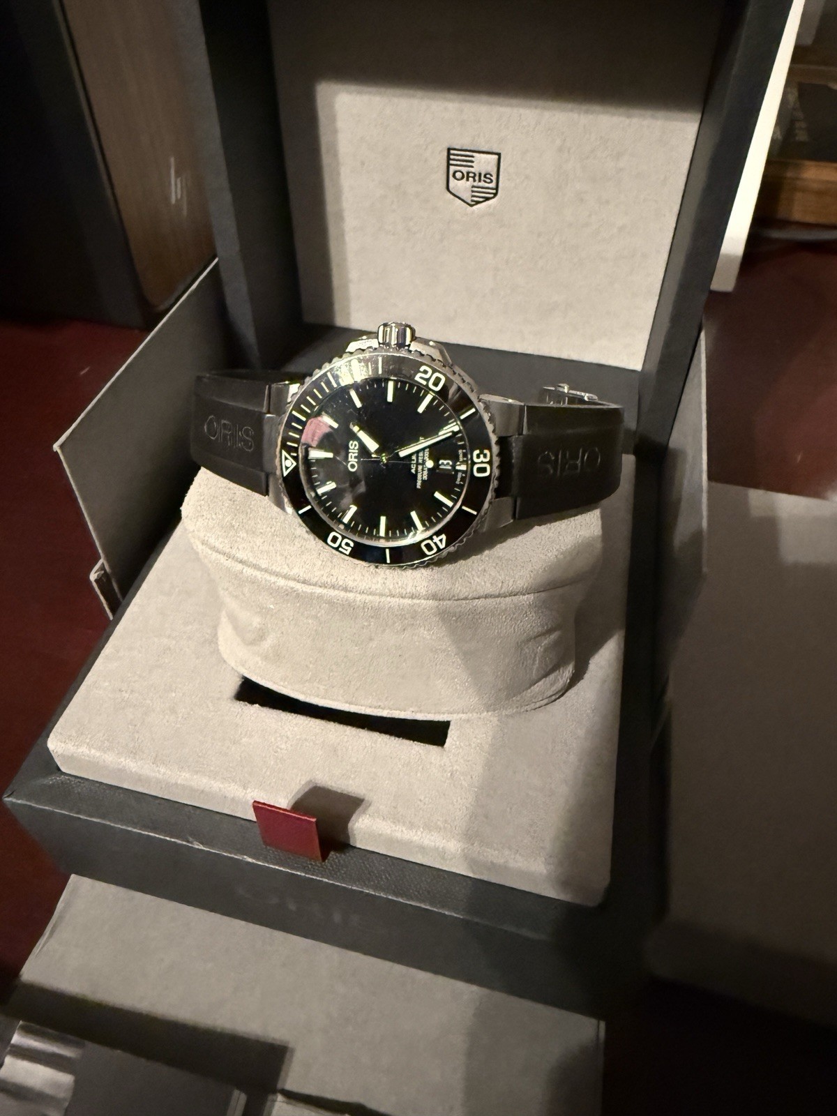 Oris Aquis Automatic 39.5mm Black Dial