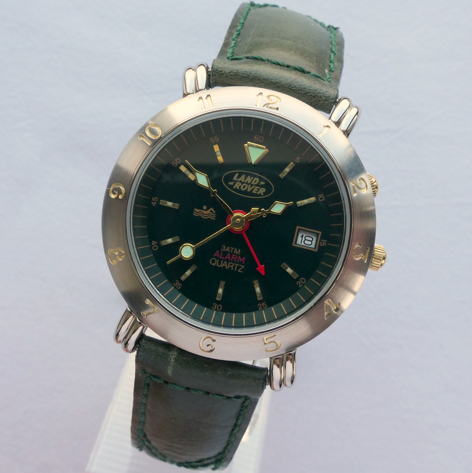 Land Rover Vintage Discovery Defender Classic Car Accessory Sport Alarm Watch
