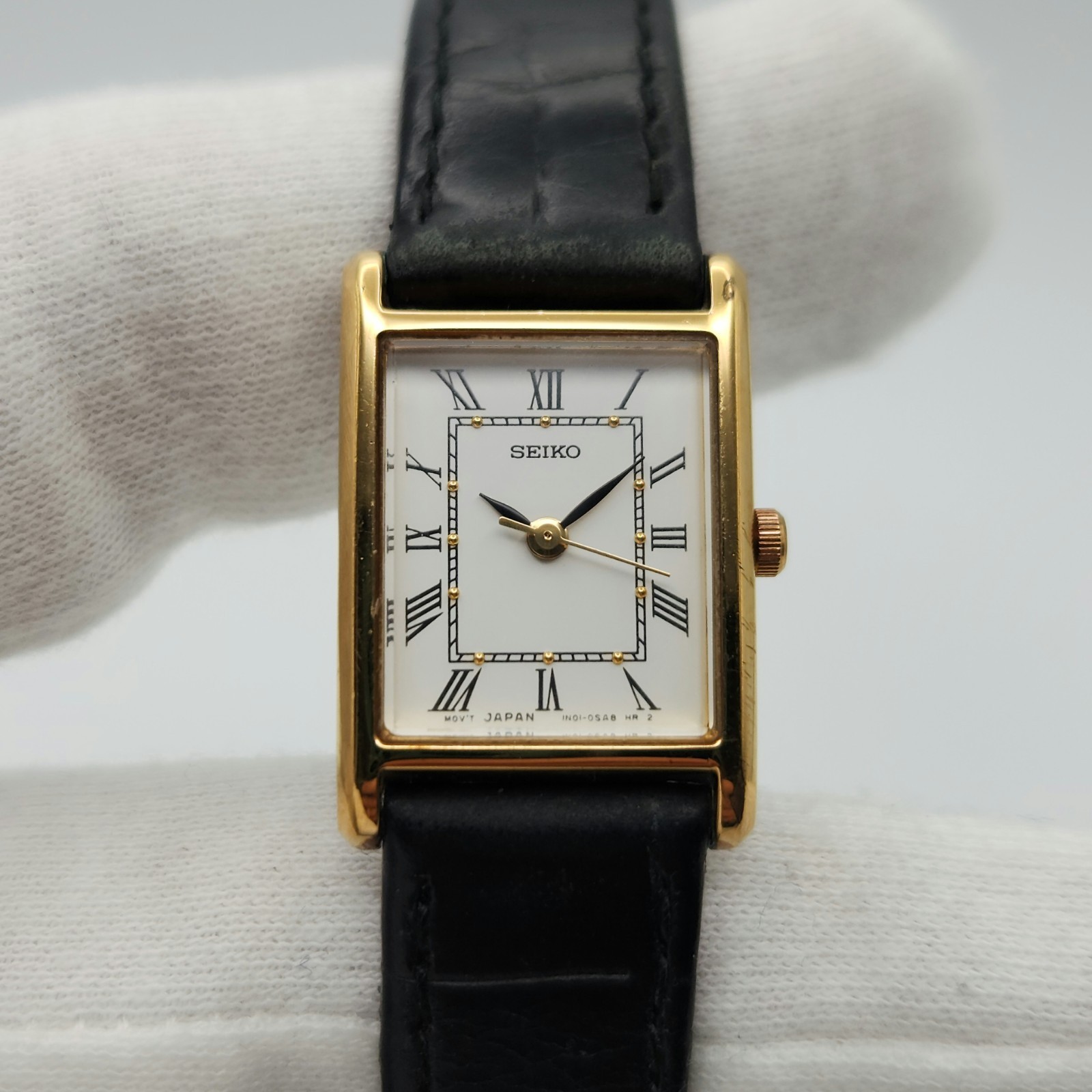 Seiko Ladies Tank-Style Gold Tone Quartz Watch 1N01-5G40 – READ DESCRIPTION