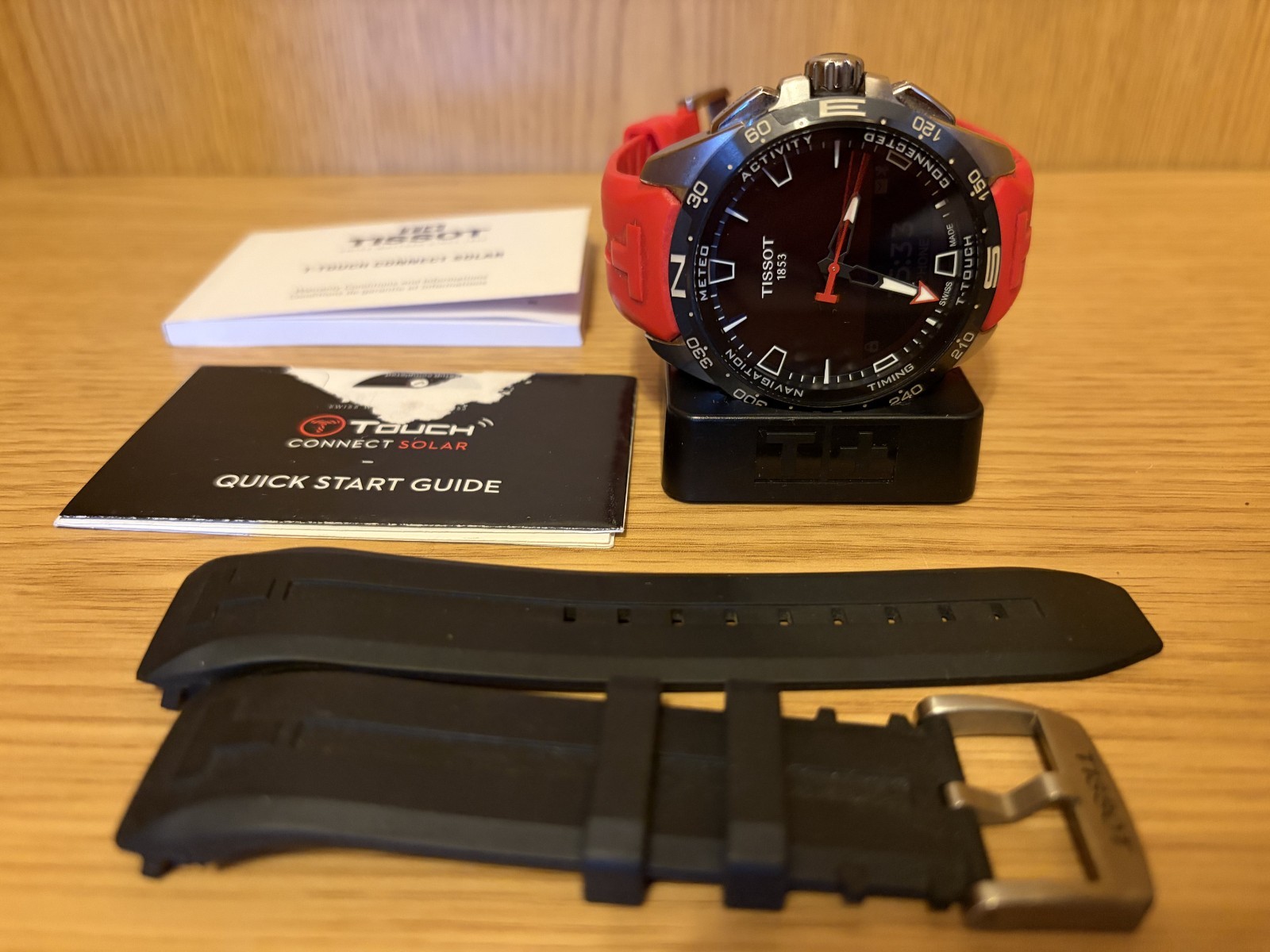 Tissot T-touch solar, Titanium