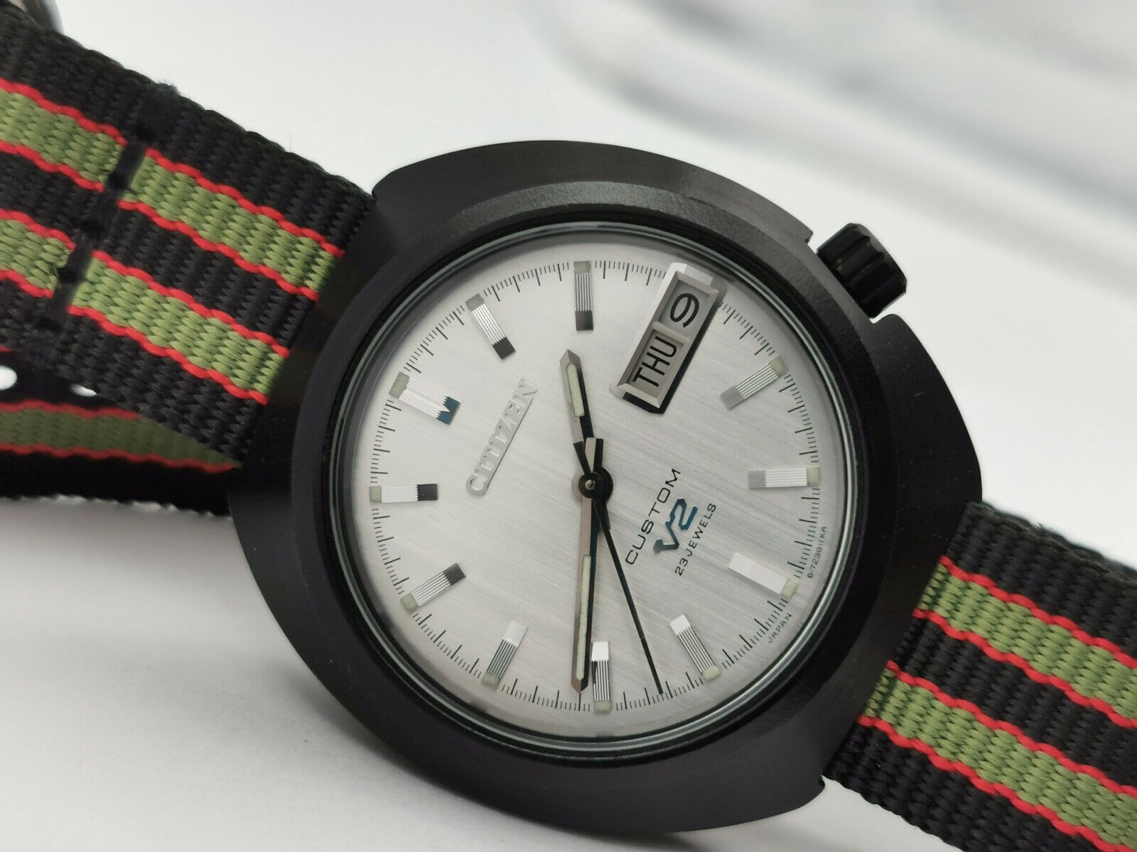 CITIZEN Custom V2 Cal.7290 Automatic 23 Jewels 42X36mm PVD-Coated Aluminum
