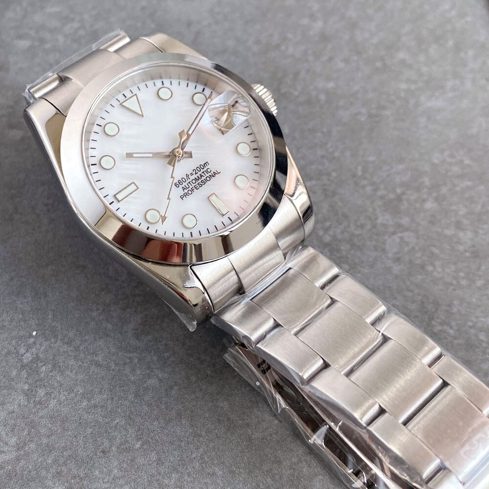 20ATM Diving 36mm NH35 Automatic Watch Men White Shell Dial Steel Bracelet