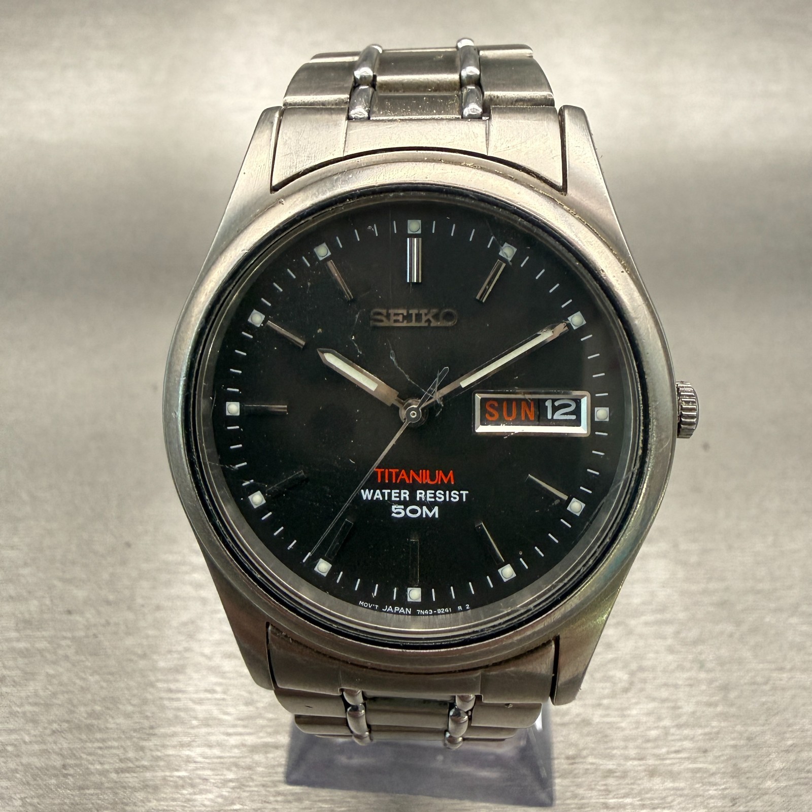 Seiko Titanium Watch Men 36mm Black Dial Gray Daydate Round 7N43-9050 New Batt