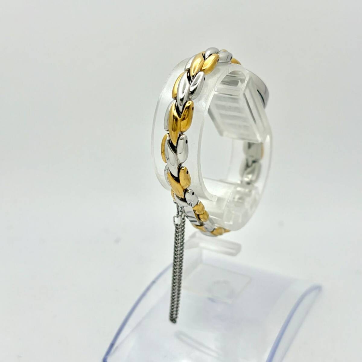 Excellent Condition New Battery SEIKO TISSE Ladies’ Watch 1P Diamond Oval 1F20 5