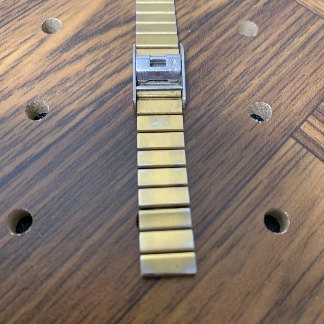 CASIO LA670WGA-1 Gold, working condition
