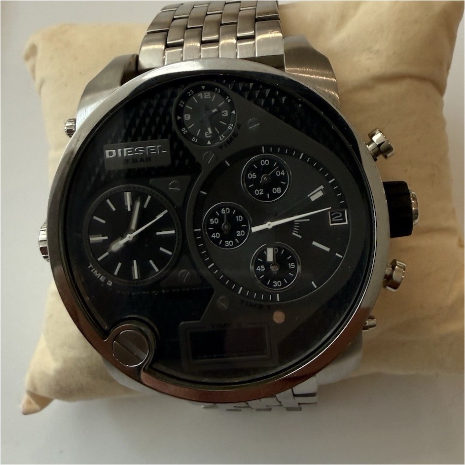 Diesel Only The Brave Chronograph Quartz Men’s Watch 57mm 3 BAR Black Dial
