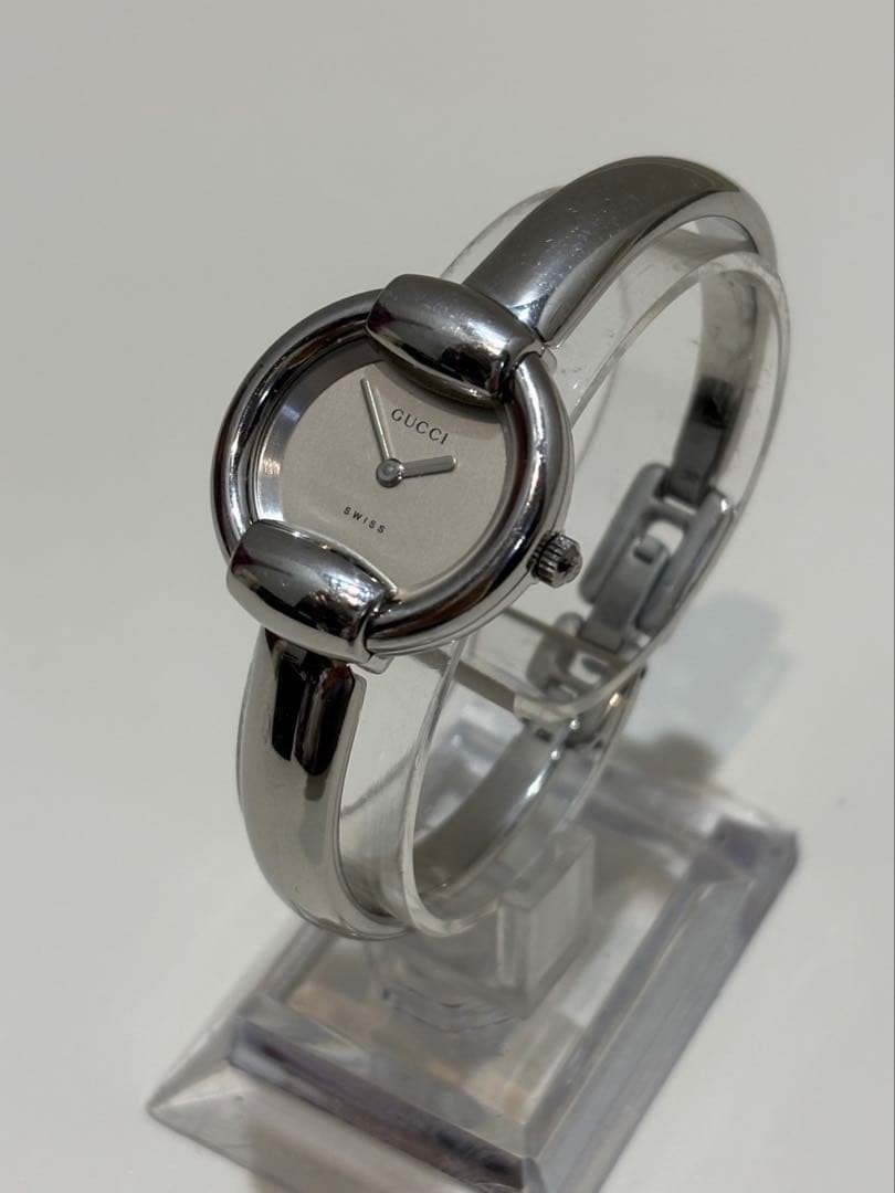 GUCCI 1400L Bangle Watch, Quartz, Working Condition