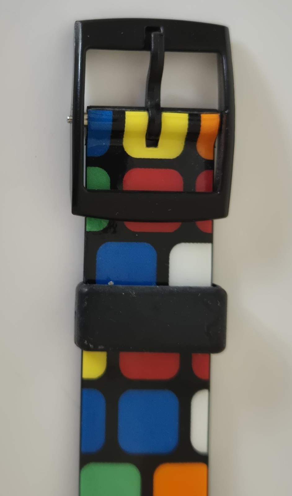 Swatch 33mm Cube Explosion GB231 Quartz Strap Watch 2006