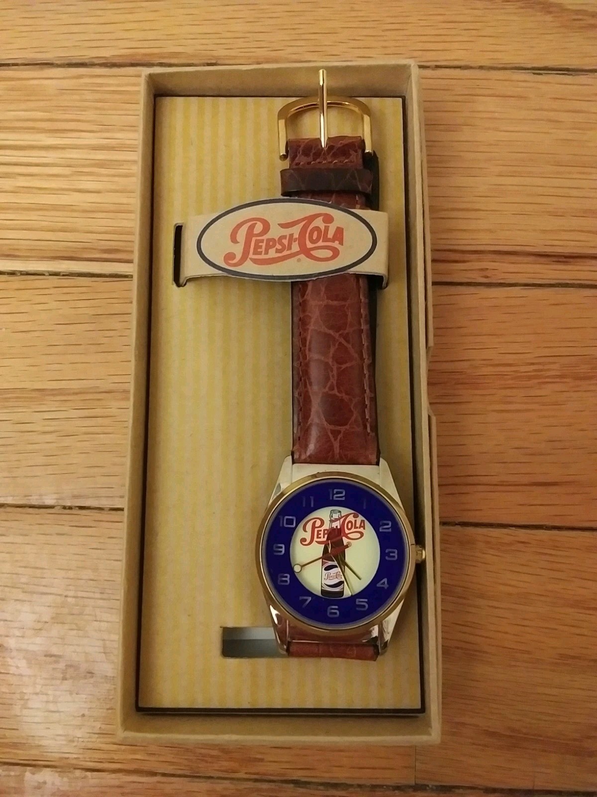 Pepsi-Cola Vintage 1990’s Quartz Analog Watch New In Box